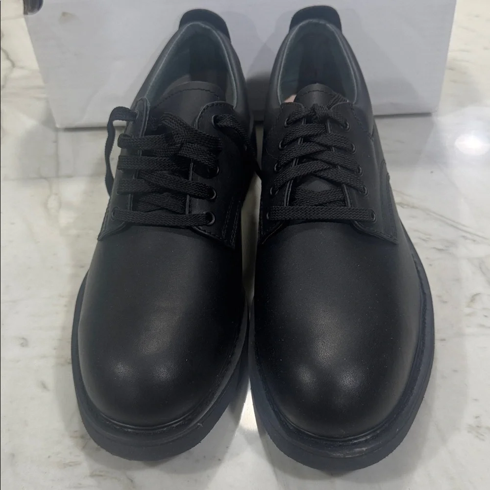Footonic  oil resistant , non marking Black Leather Mens Athletic size 12 E3